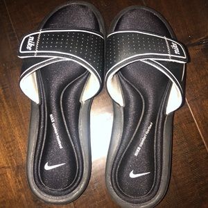Nike Comfort footbed slides
